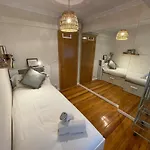 Coqueto En El Centro De