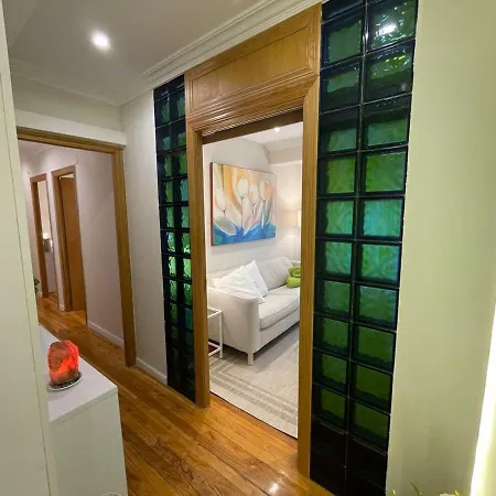 Coqueto En El Centro De