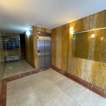 Coqueto En El Centro De * סנטנדר