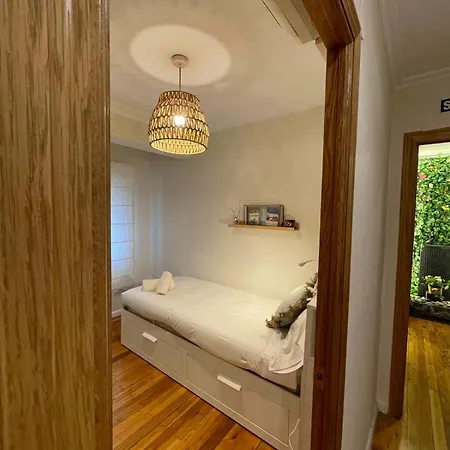 Coqueto En El Centro De סנטנדר